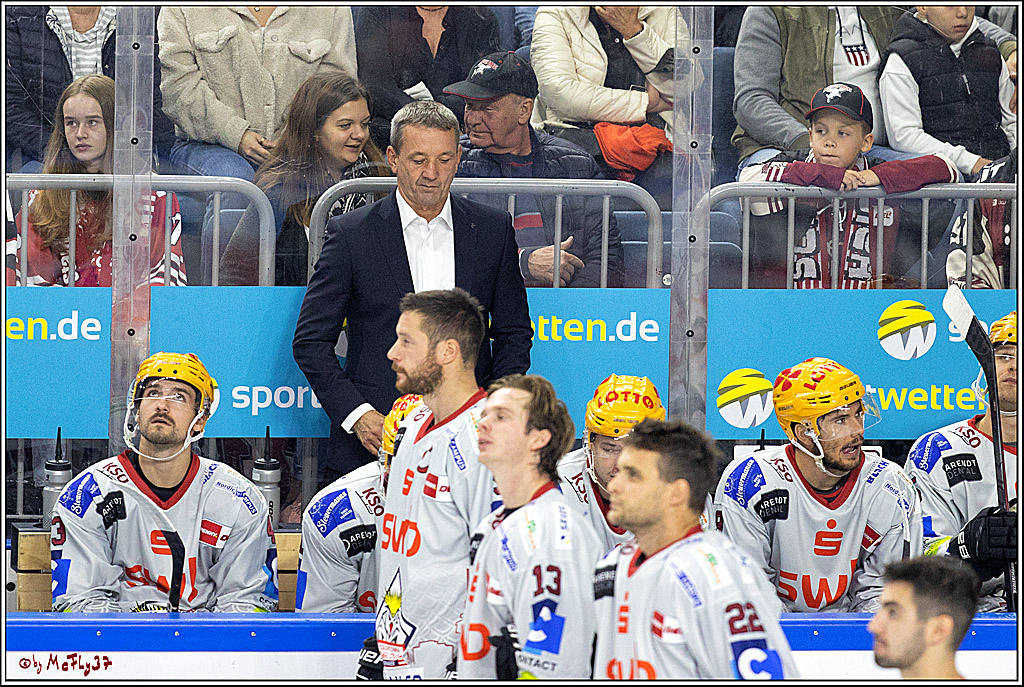 PENNY DEL;  Kölner Haie - Fischtown Pinguins; Köln, 04.10.2022